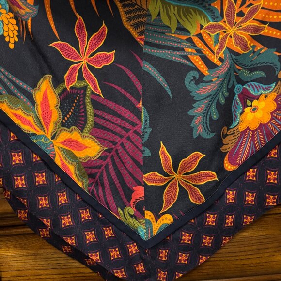 Trina Turk pant and top set - Picture 8 of 8